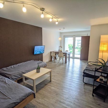 קירכהיים אונטר טק Ideale Messe/Airport Wohnung 15Min Fahrtweg מראה חיצוני תמונה
