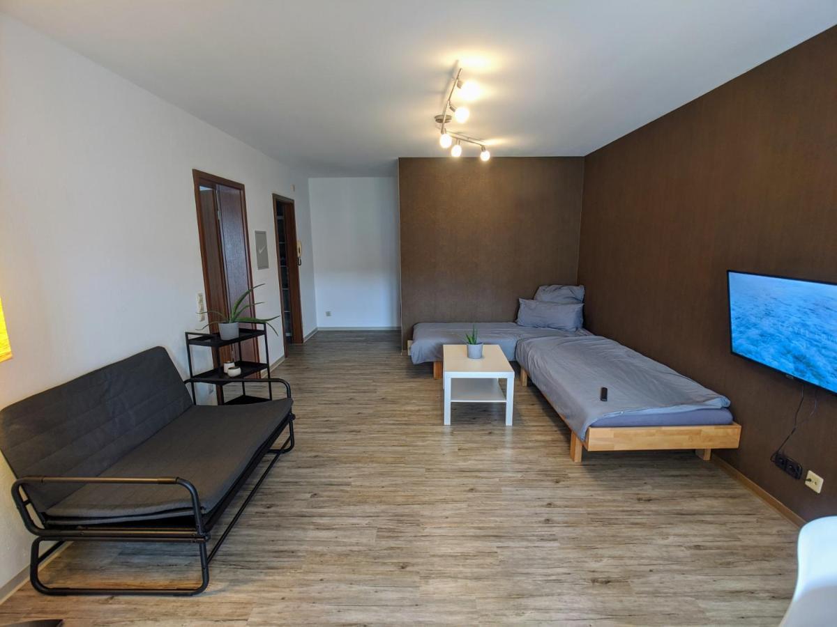 קירכהיים אונטר טק Ideale Messe/Airport Wohnung 15Min Fahrtweg מראה חיצוני תמונה